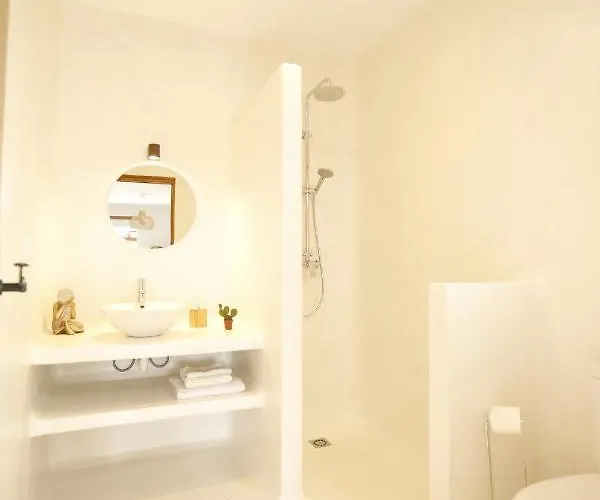 בית הארחה Casa Anahita